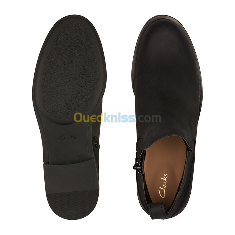 CLARKS Memi Zip Black Leather