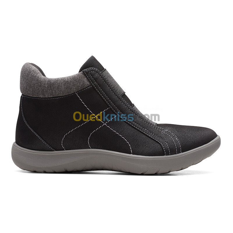 CLARKS Adella Bend Black Textile