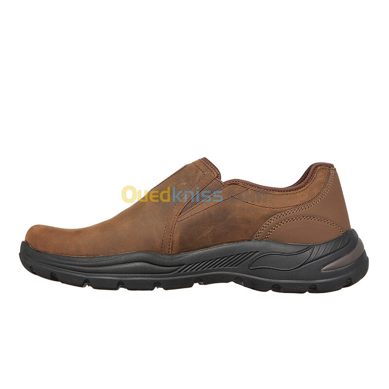 SKECHERS ARCH FIT MOTLEY - ORAGO