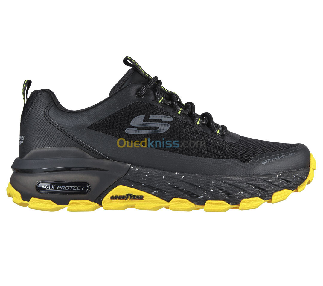 SKECHERS MAX PROTECT