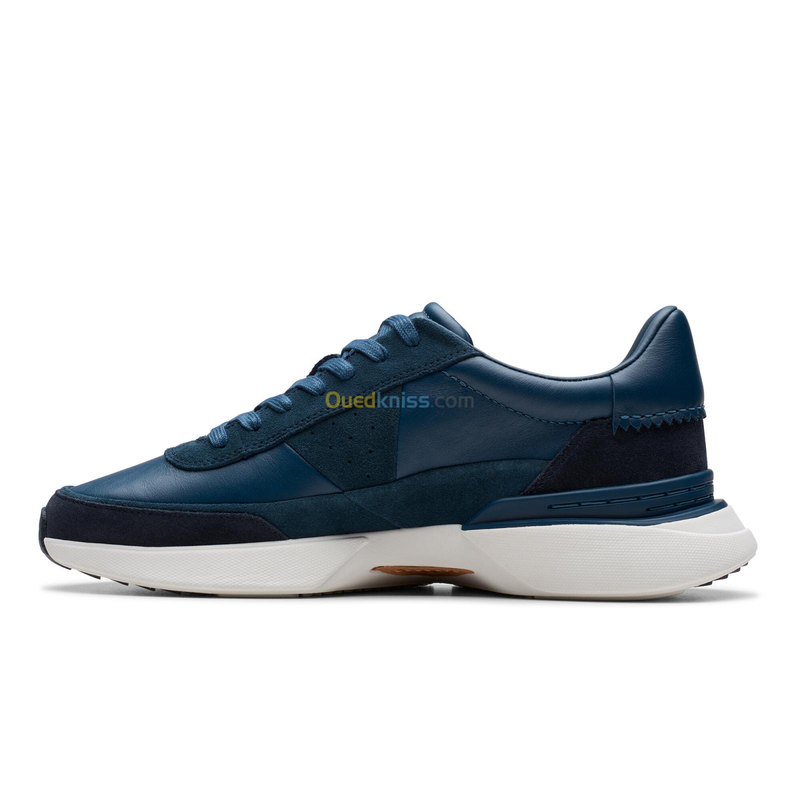 CLARKS Craft Pace Navy Leather