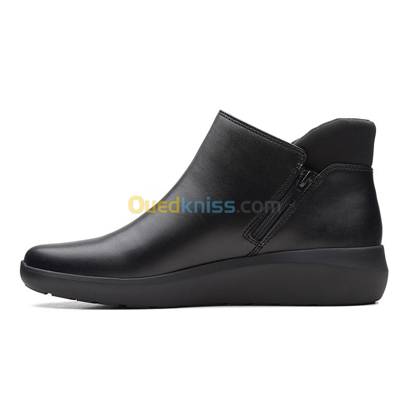 ClarksKayleigh Mid Black