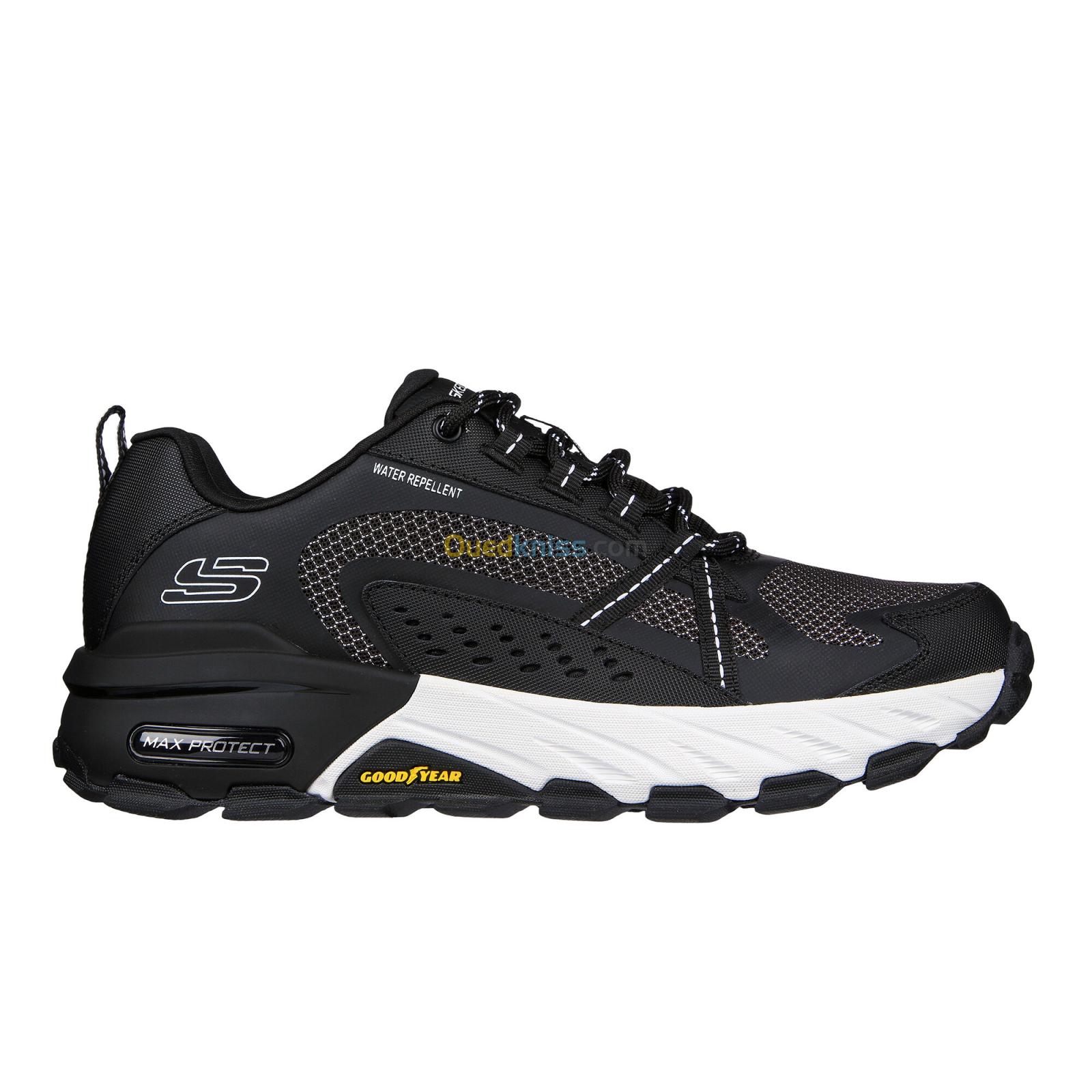 SKECHERS Max Protect