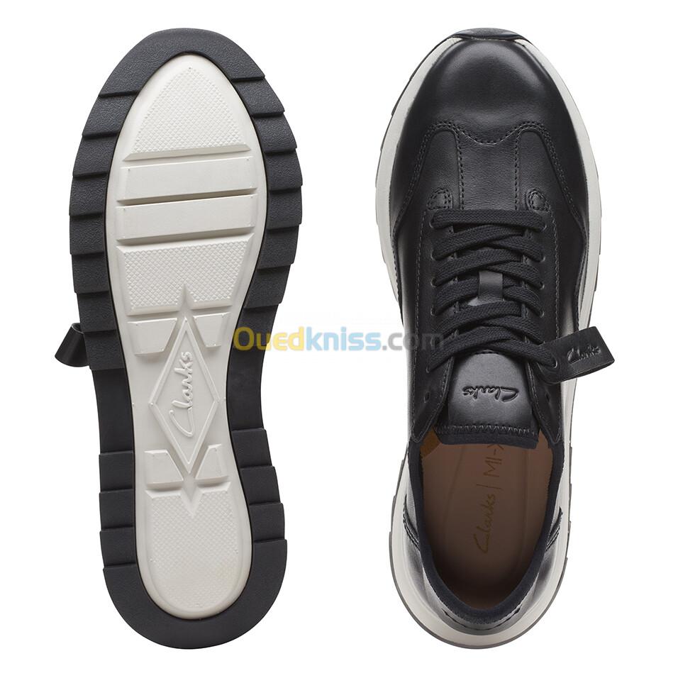 CLARKS DashLite Lo Black Leather