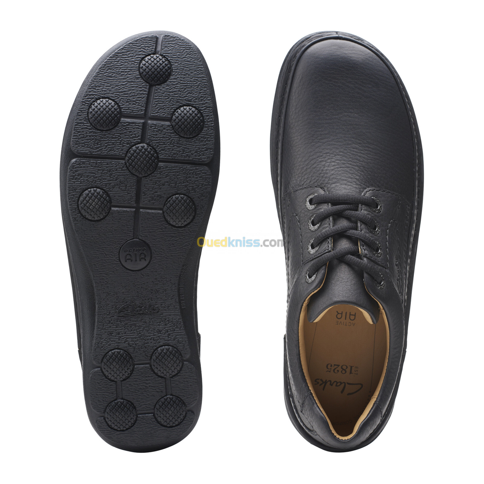 CLARKS Nature Three Black Leather