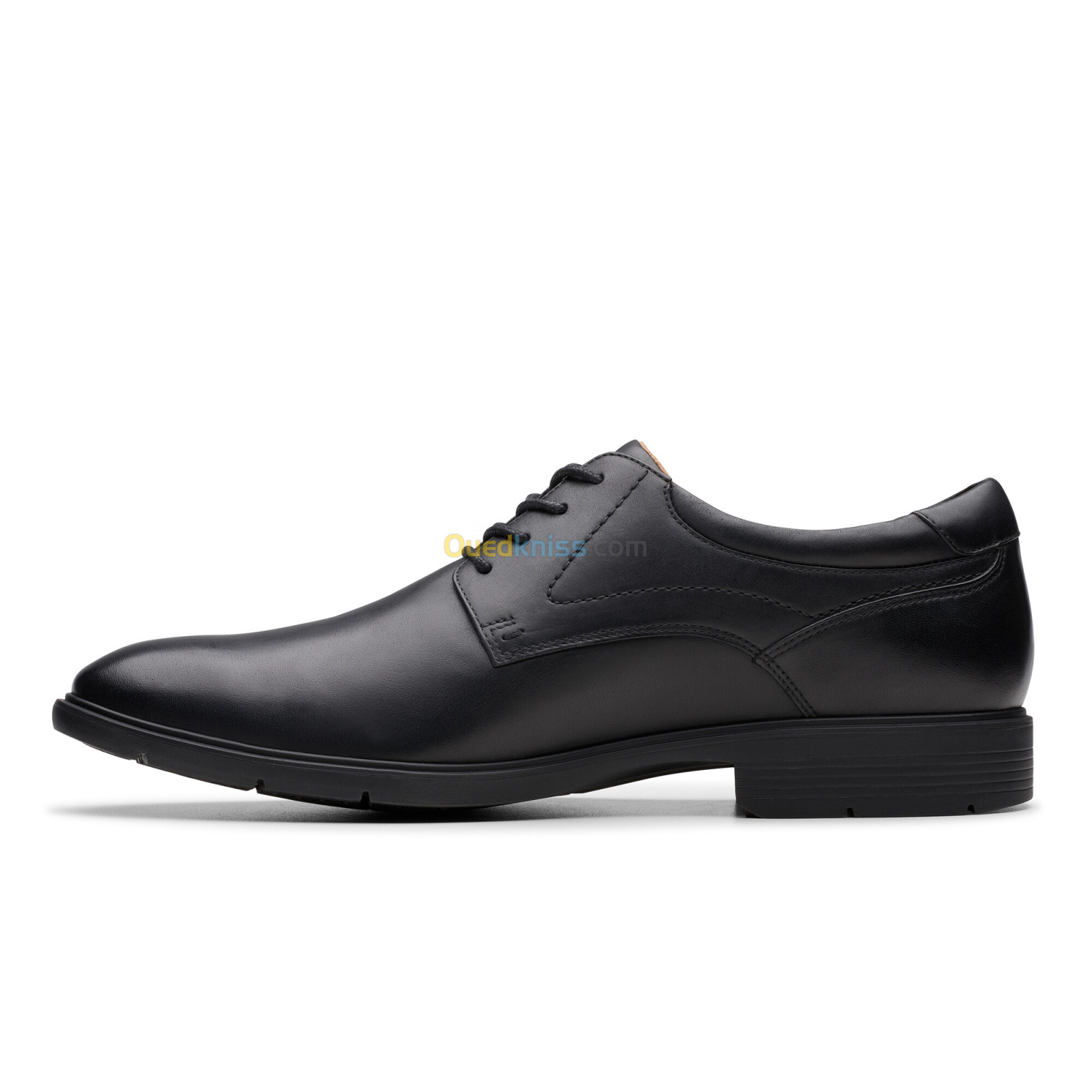 CLARKS Eldredge Plain Black Leather