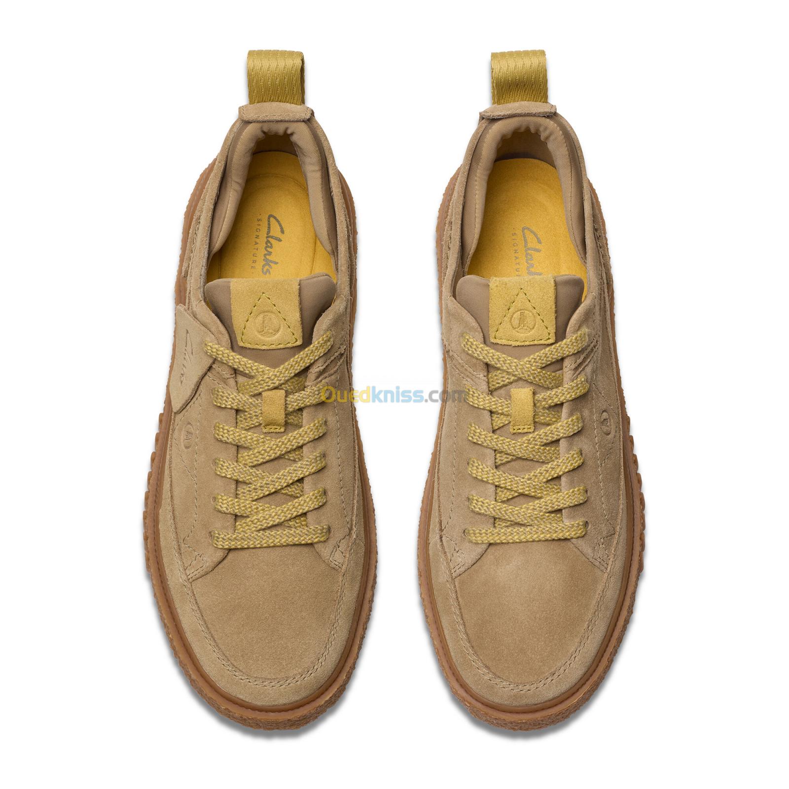 CLARKS Somerset Lace Oakwood Suede