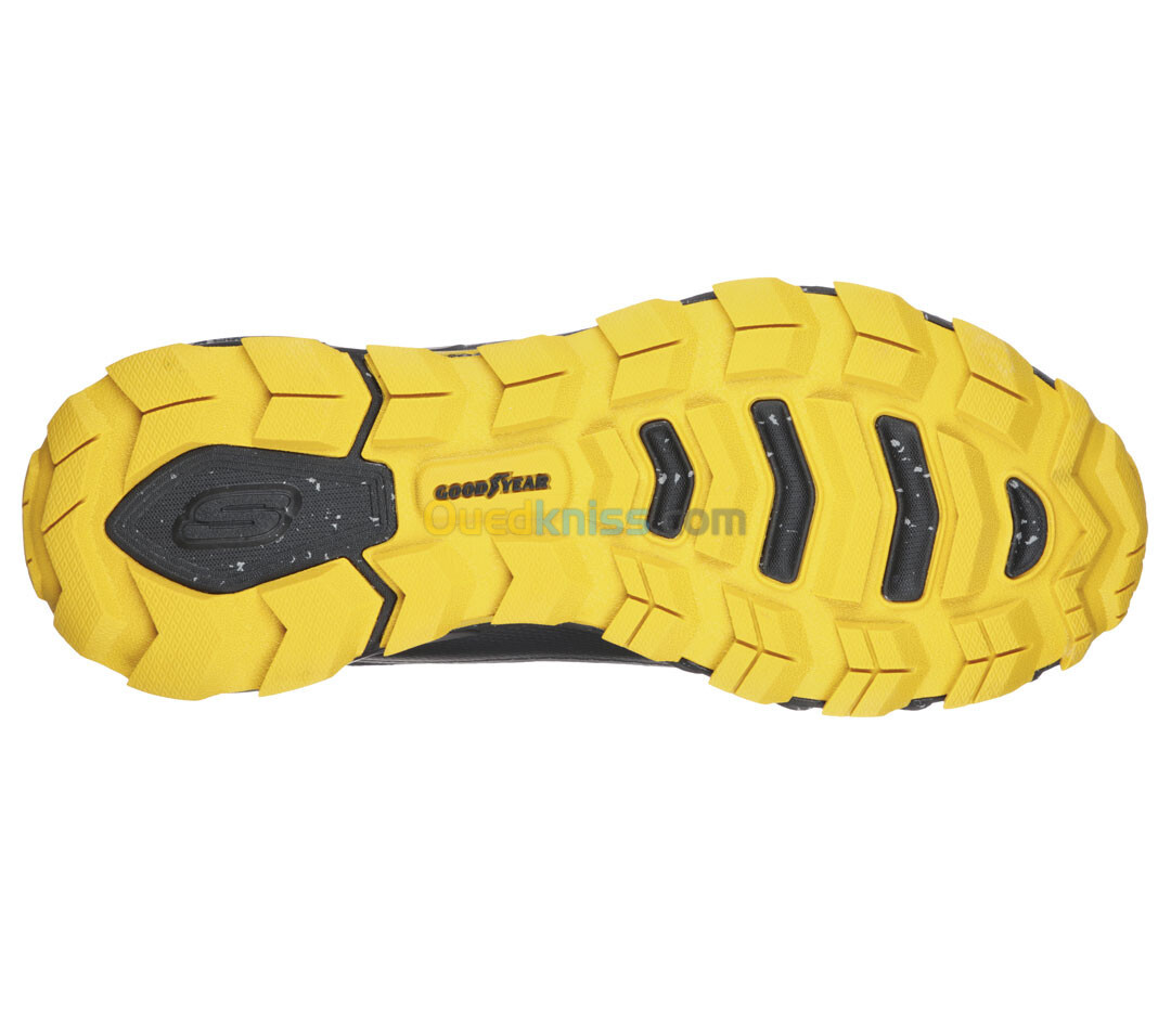 SKECHERS MAX PROTECT