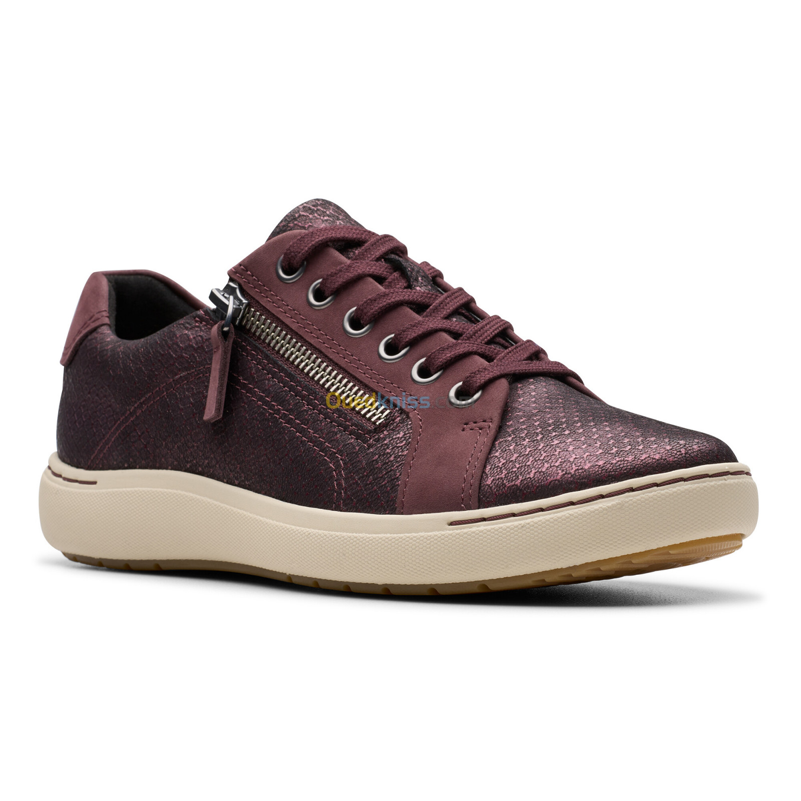 CLARKS Nalle Lace Wine Intrest Lea