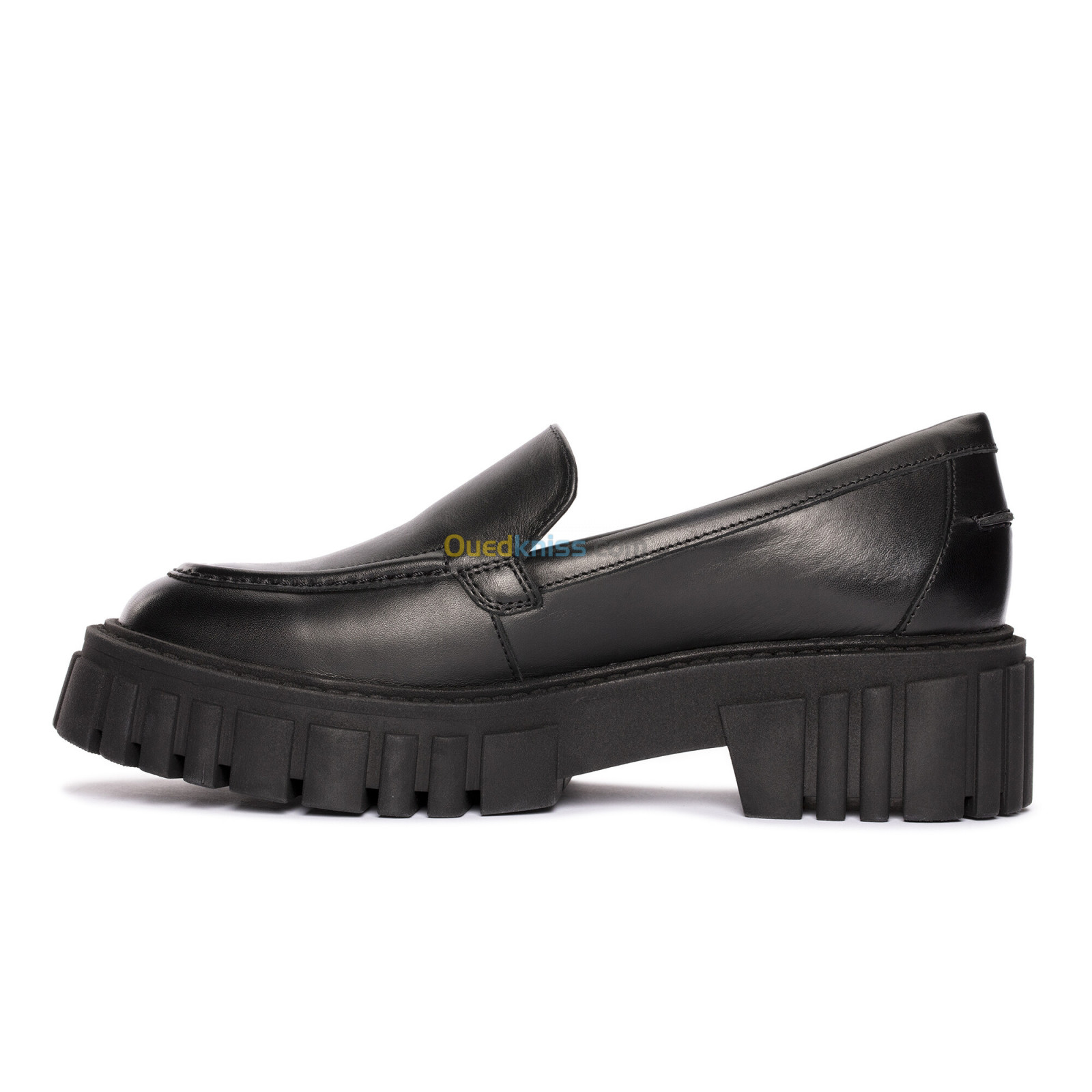 CLARKS Page Loafer Black Leather