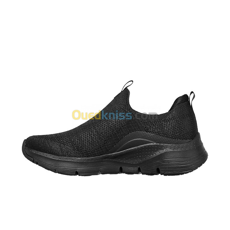 SKECHERS ARCH FIT