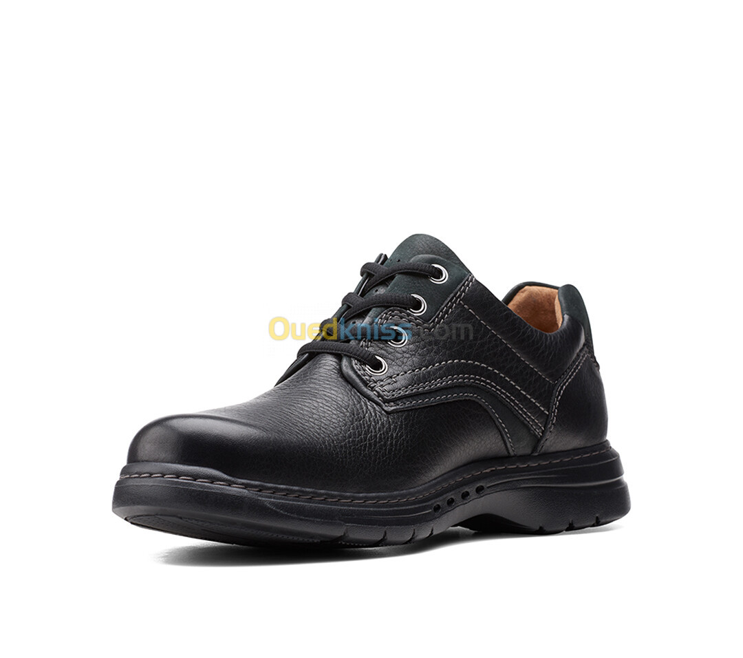 CLARKS Un BrawleyPace Black Leather