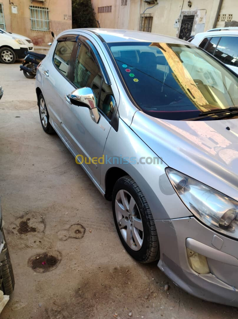 Peugeot 308 2010 