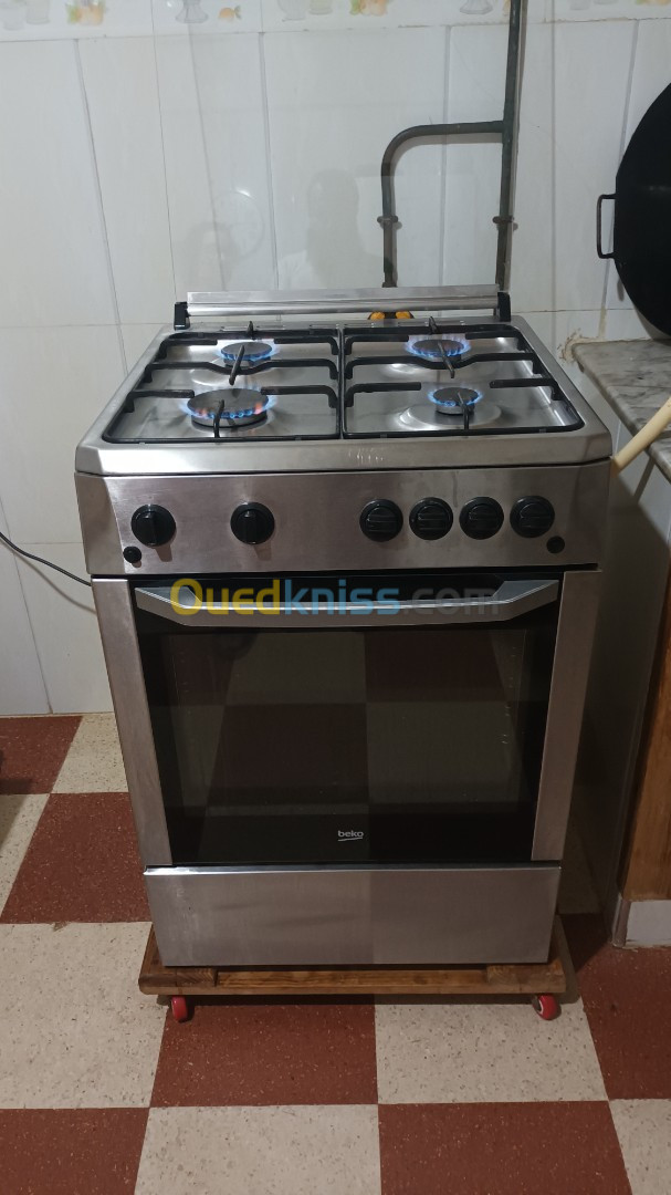 Cuisinière Beko 