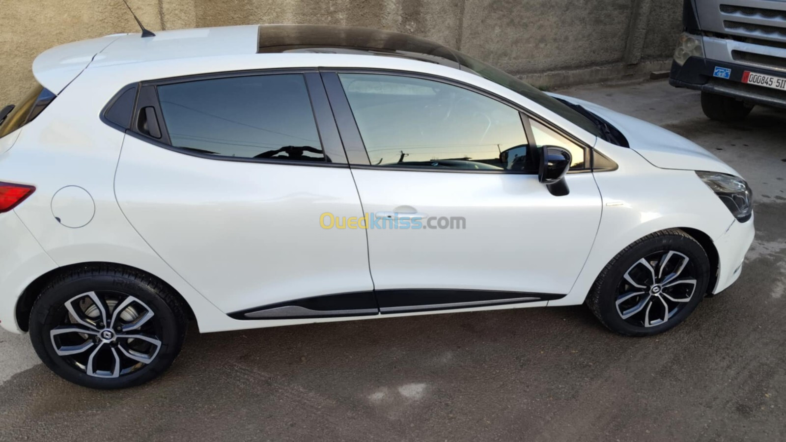 Renault Clio 4 2019 Limited 2