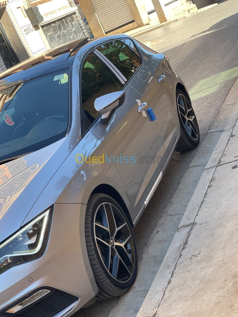 Seat Leon 2019 FR+15