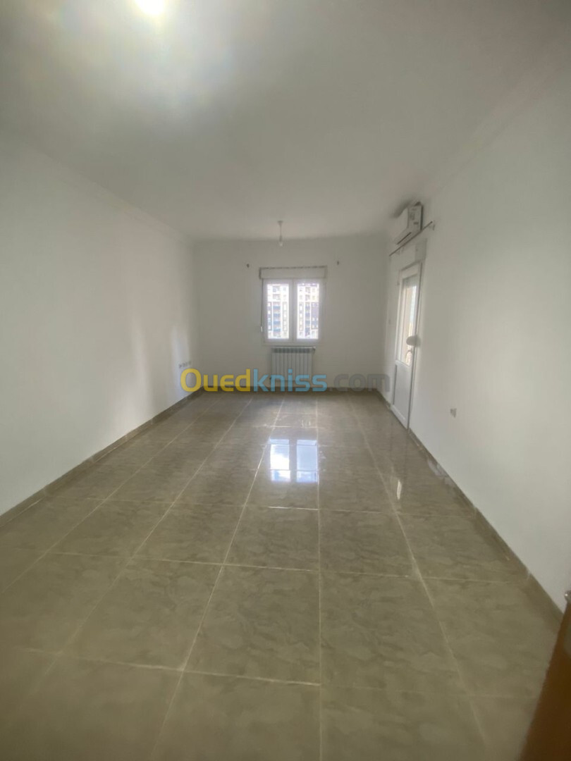 Location Appartement F5 Alger Baba hassen