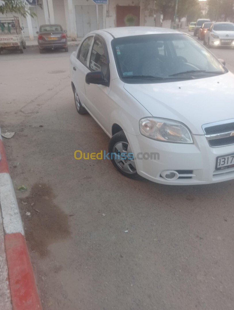 Chevrolet Aveo 5 portes 2015 Aveo 5 portes