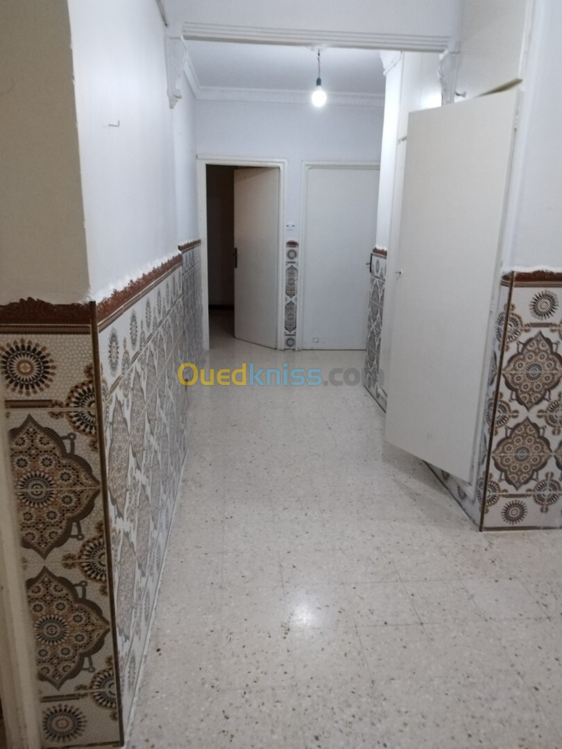 Location Appartement F5 Tlemcen Mansourah