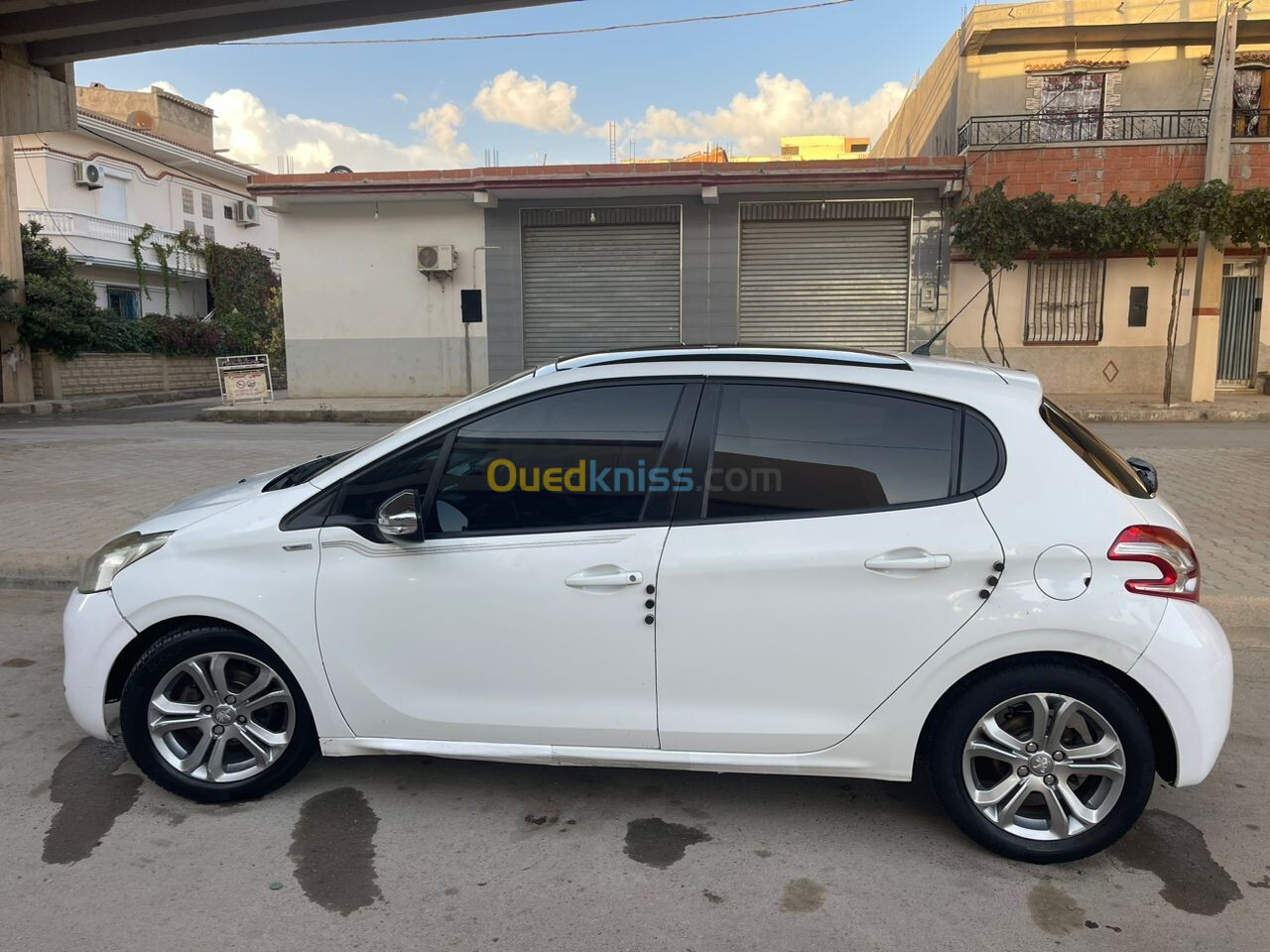 Peugeot 208 2013 Allure