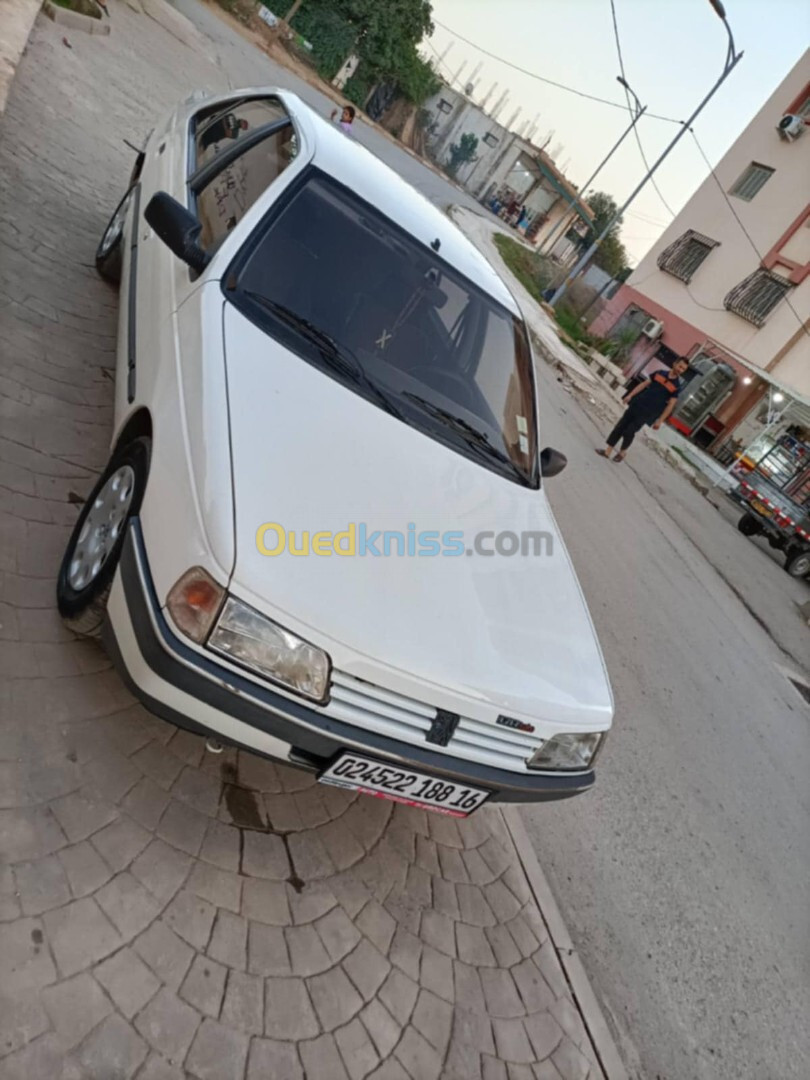 Peugeot 405 1988 