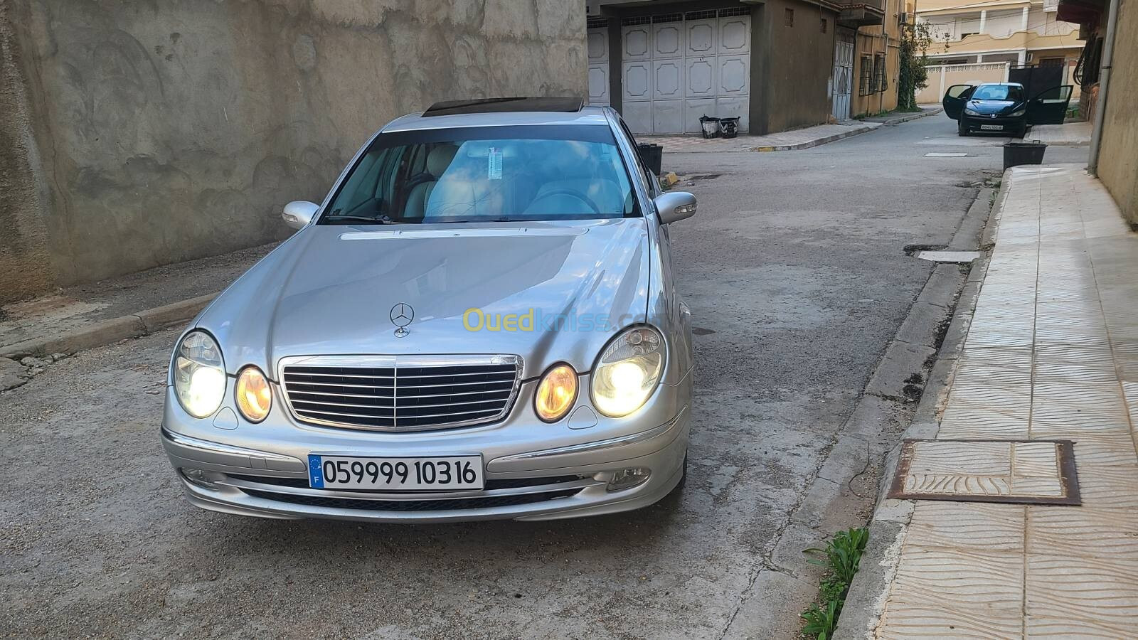 Mercedes Classe E 2003 AVONTGARD