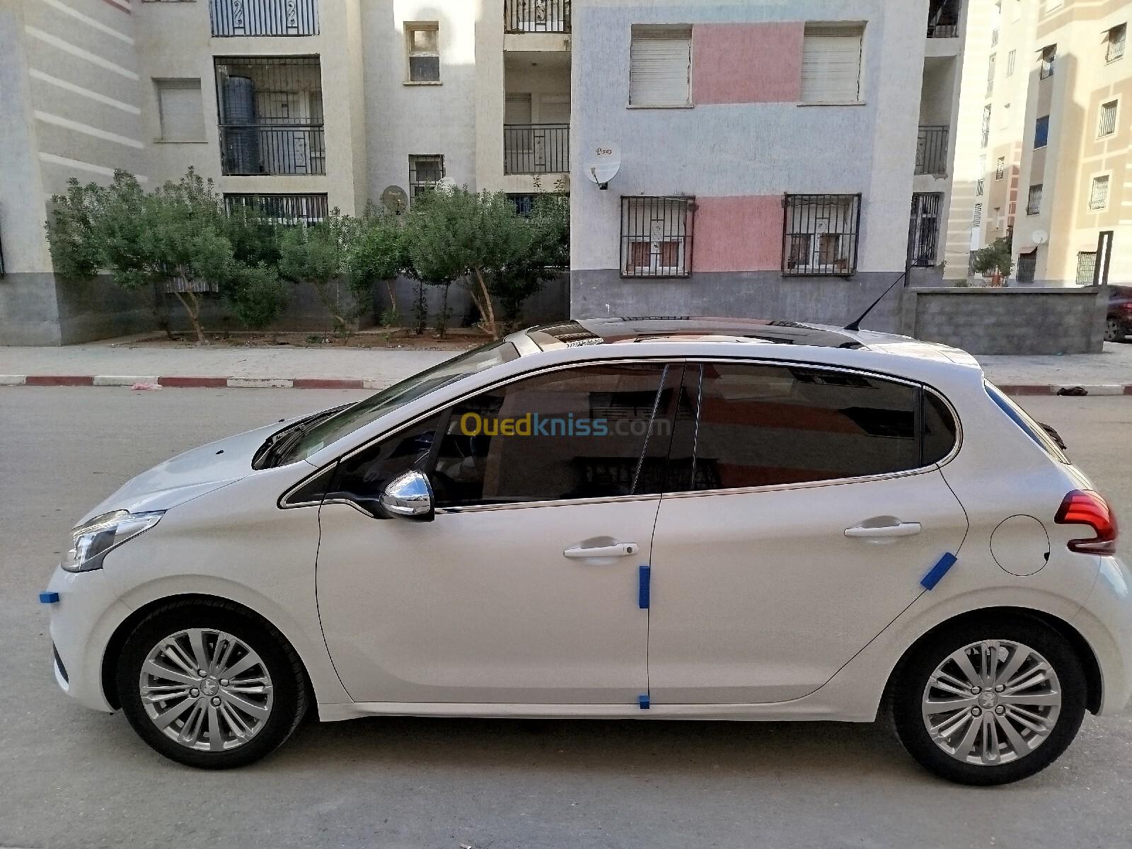 Peugeot 208 2018 Allure Facelift