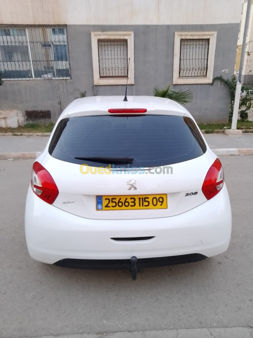 Peugeot 208 2015 Allure