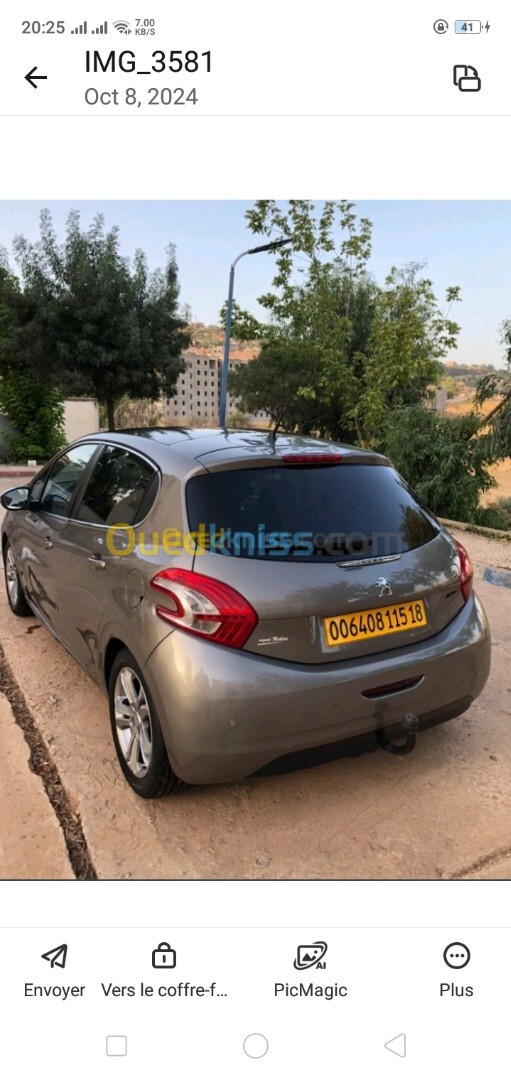 Peugeot 208 2015 Allure