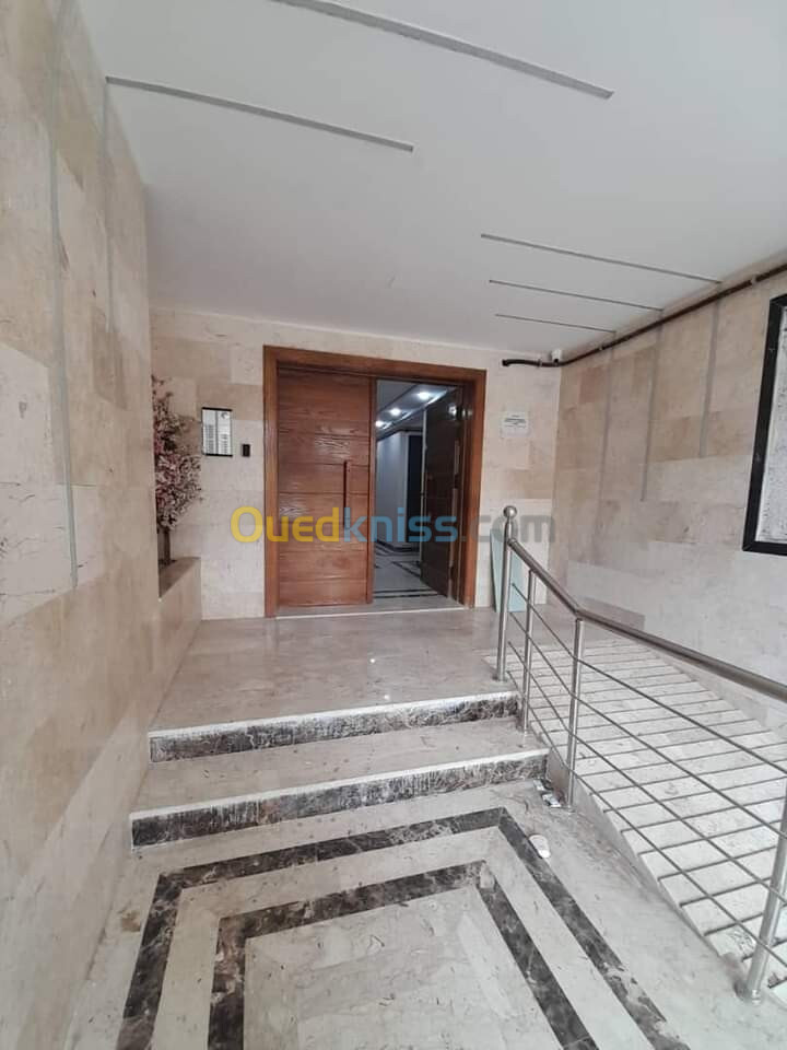 Vente Appartement F4 Alger Bordj el kiffan