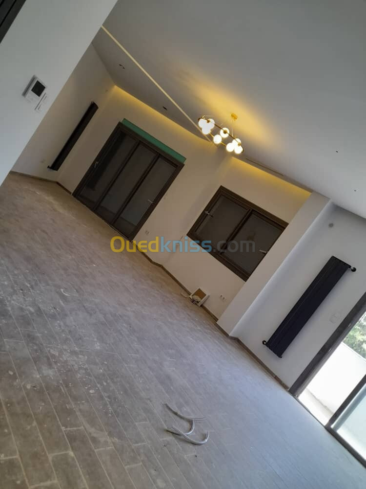 Vente Appartement F5 Alger Belouizdad