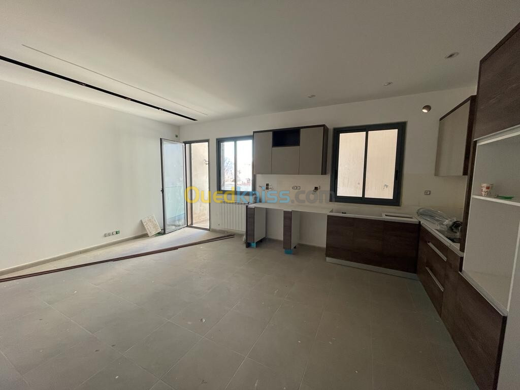 Vente Appartement F4 Alger El mouradia