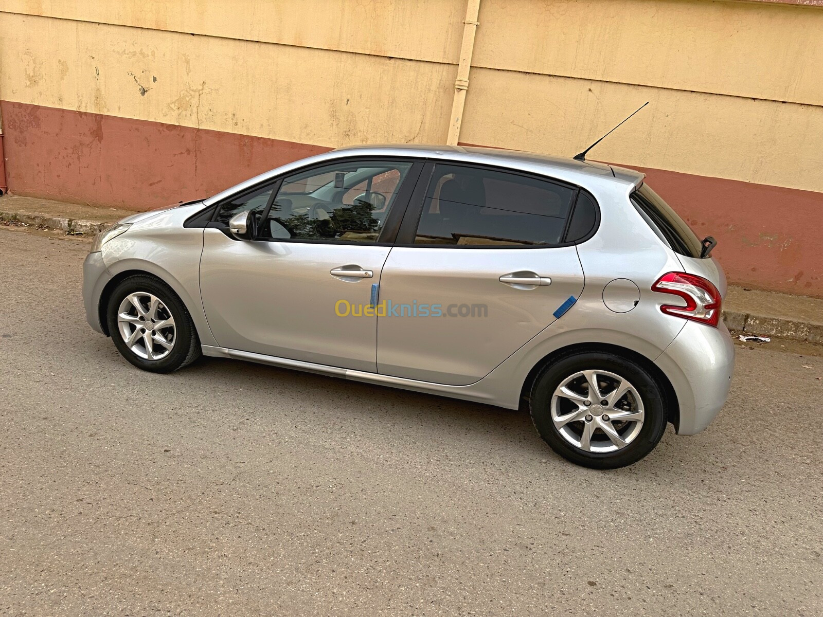 Peugeot 208 2013 Allure