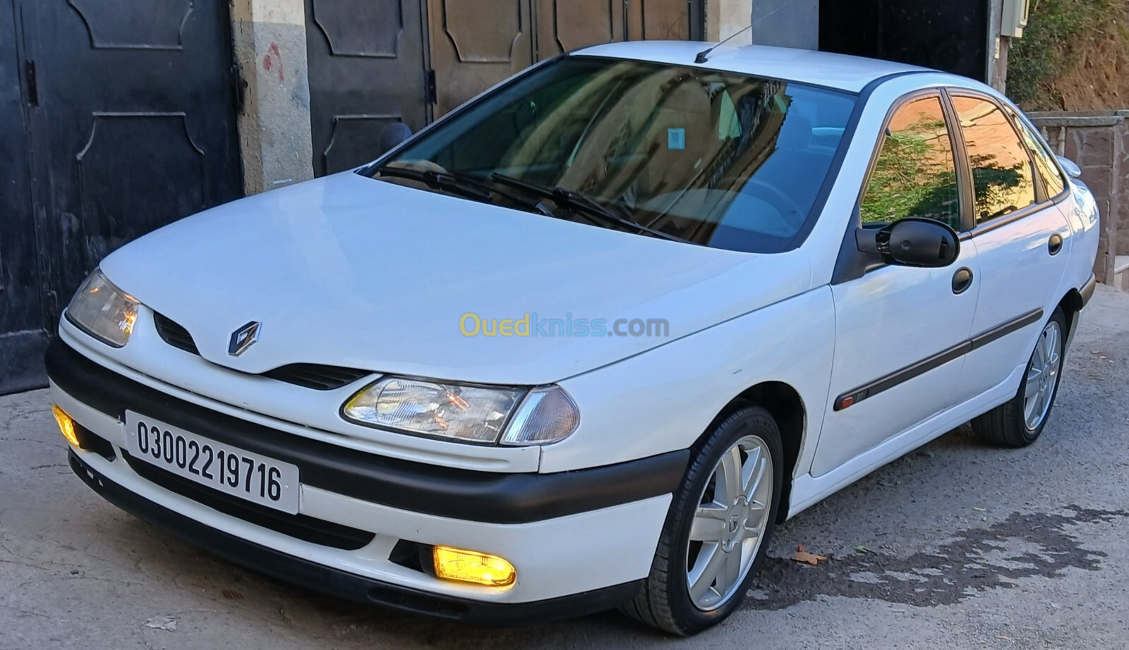 Renault Laguna 1 1997 Laguna 1