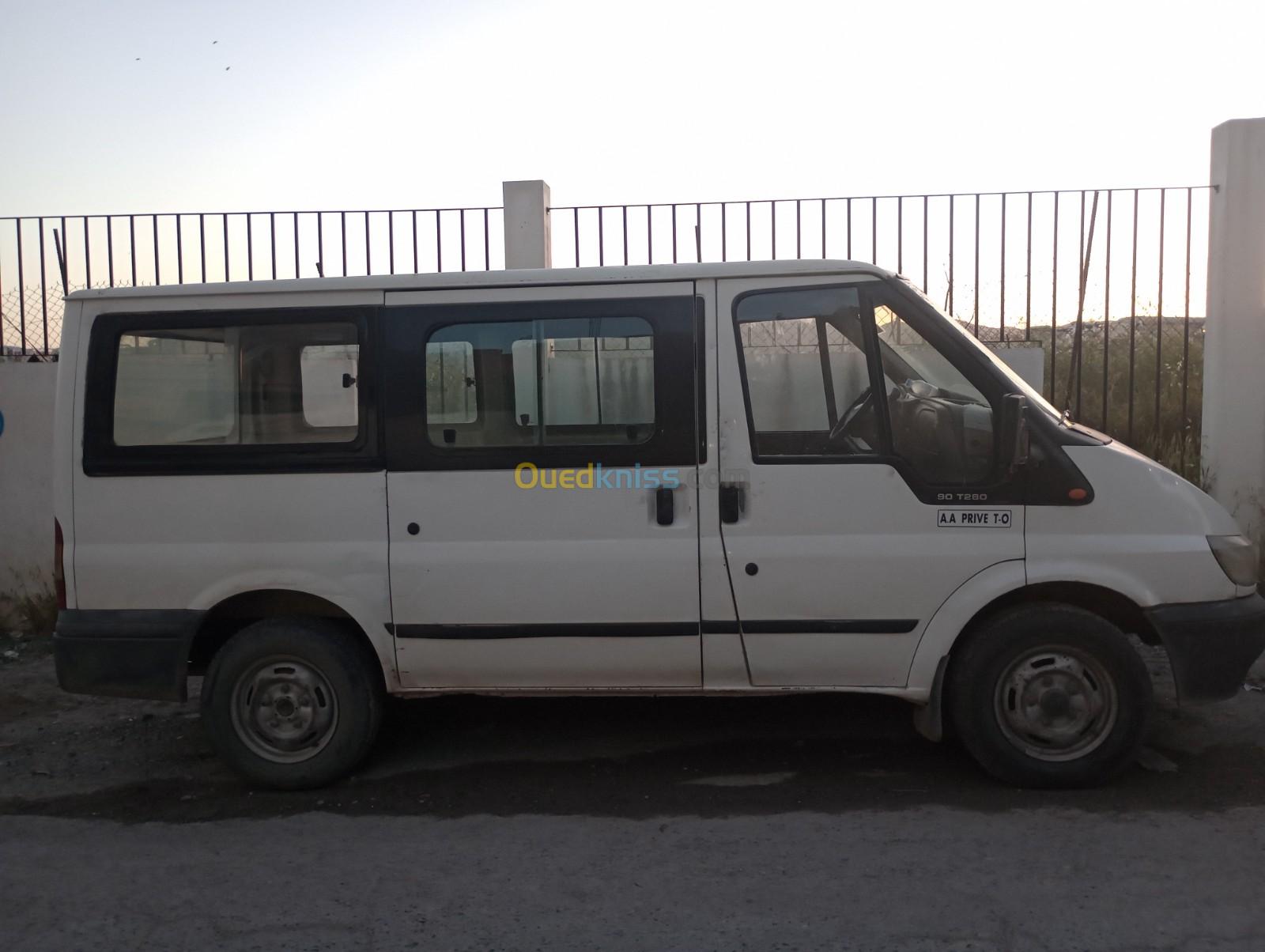 Ford Transit 2004