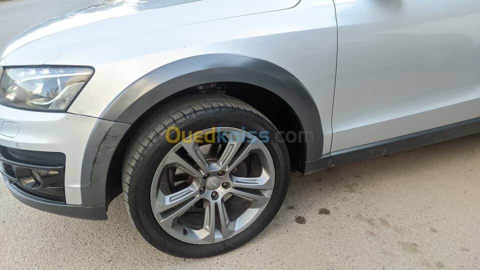 Audi Q5 2011 Off Road