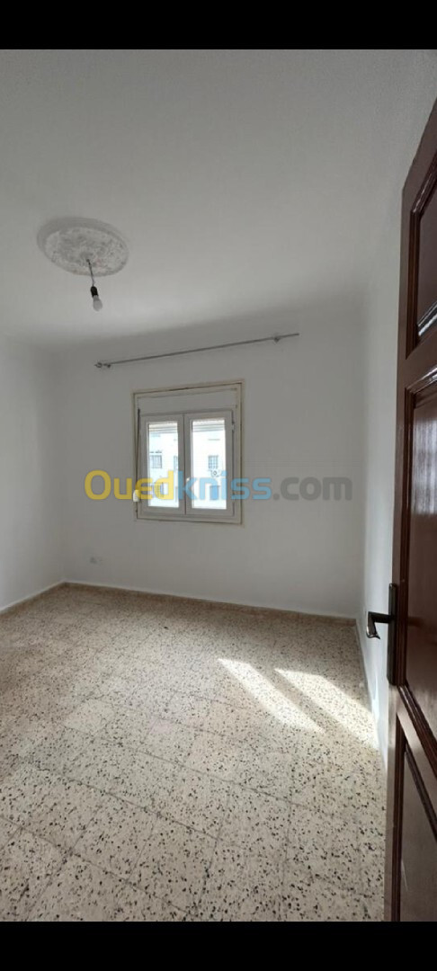 Location Appartement F4 Alger Birkhadem