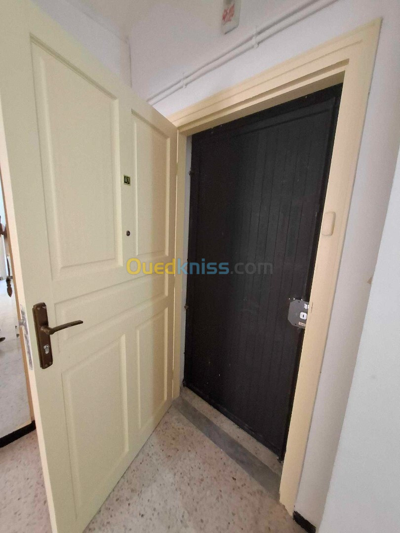 Location Appartement F4 Alger El achour