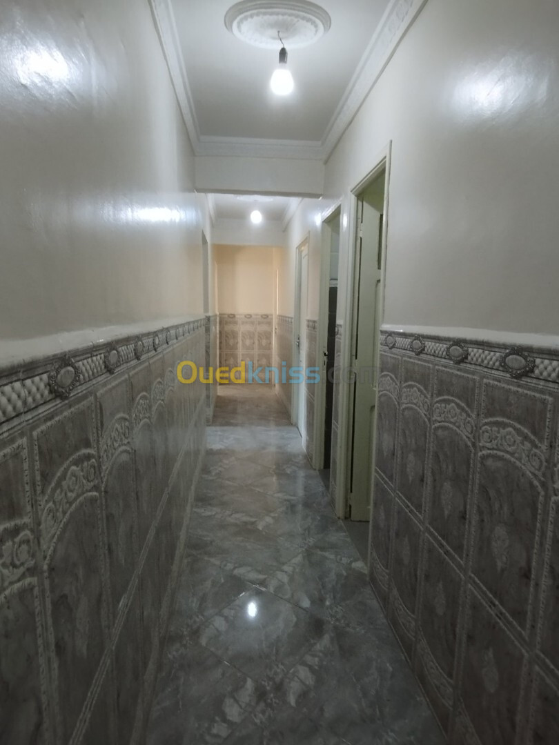 Vente Appartement F5 Alger Ain benian