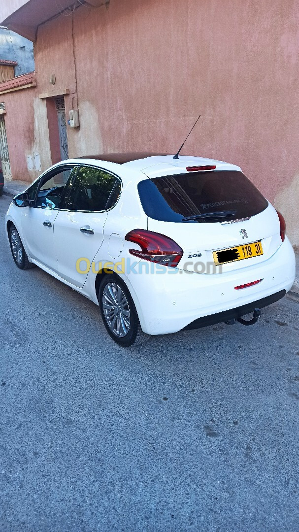 Peugeot 208 2019 Allure Facelift