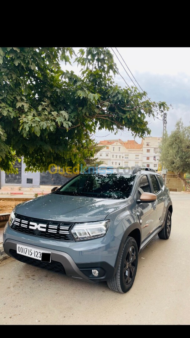 Dacia Duster 2023 Extrême gold