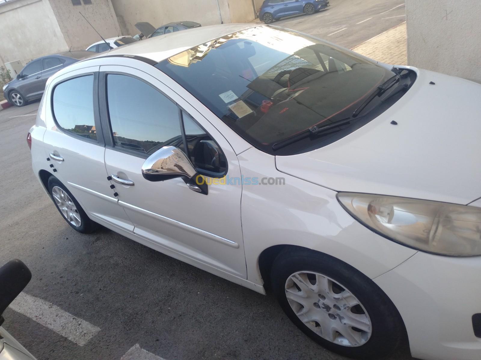 Peugeot 207 plus 2013 207 plus