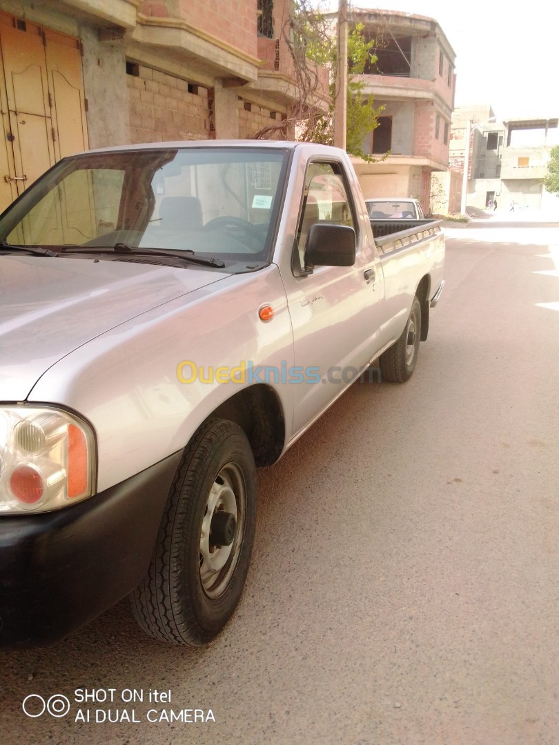 Nissan Pickup 2009 Pickup