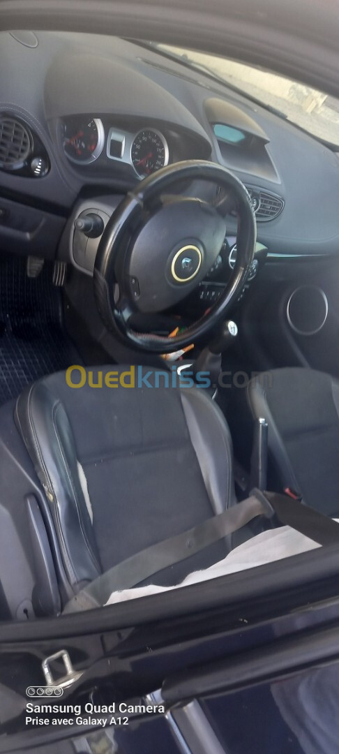 Renault Clio 3 2012 Night and Day