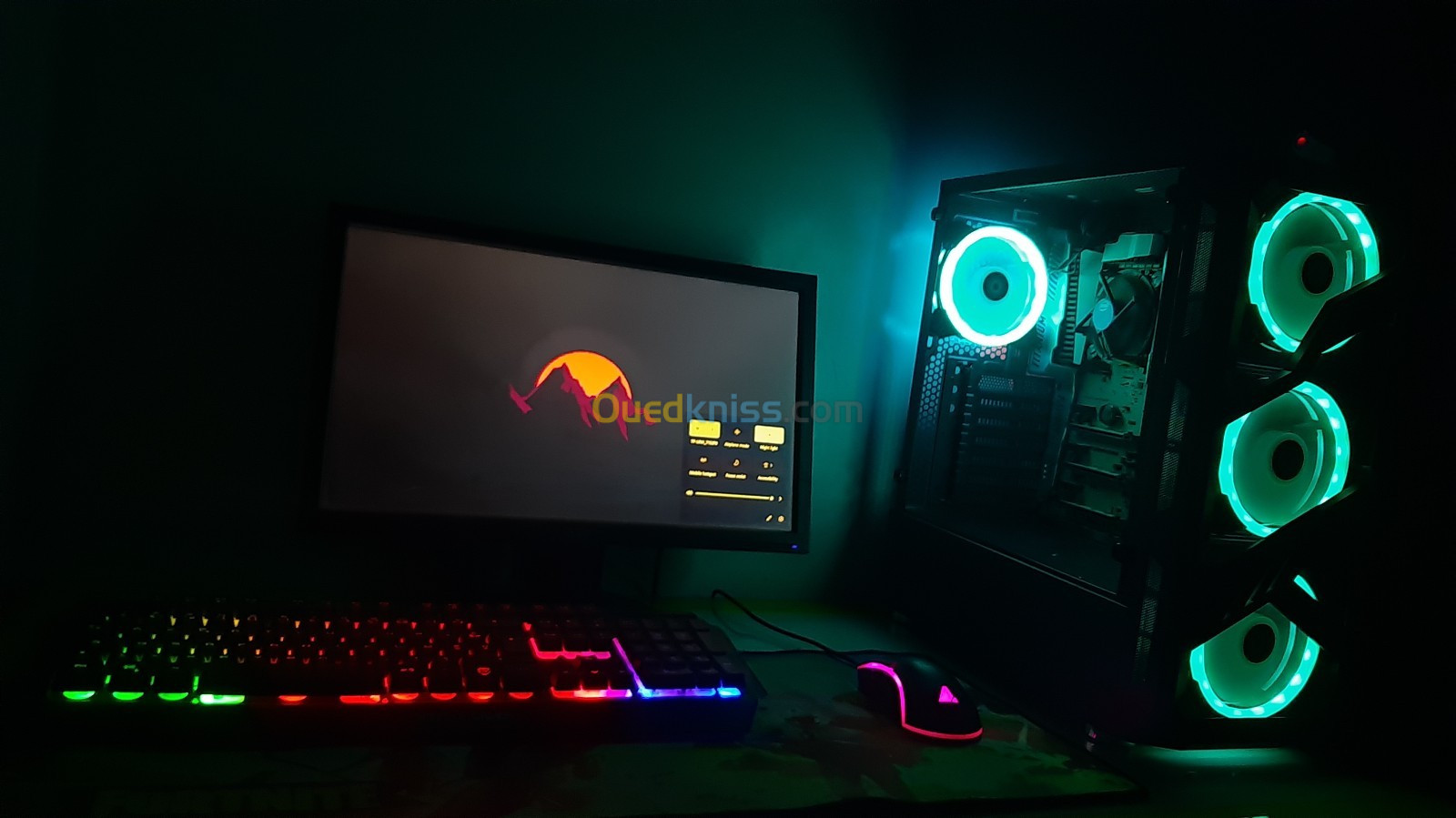 PC GAMER BUREAU (PC + CLAVIER + SOURIS + ÉCRAN)