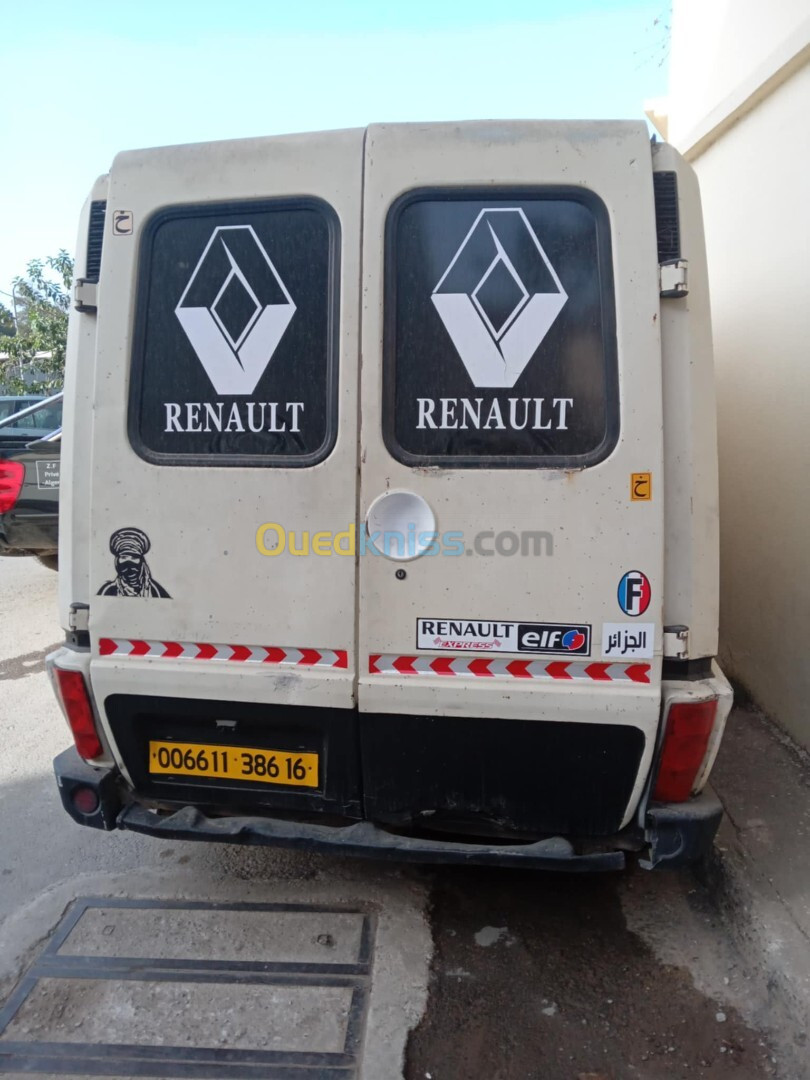 Renault master 1986 essanse