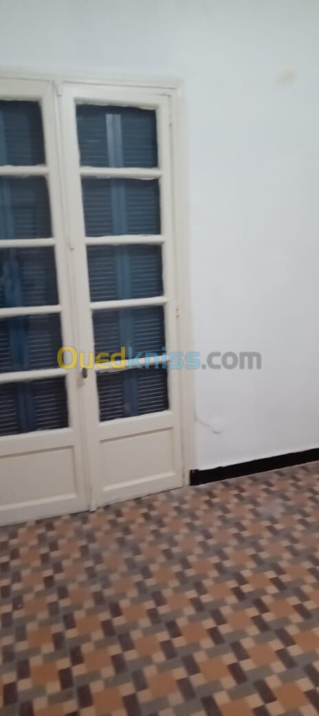 Location Appartement F3 Alger Bir mourad rais