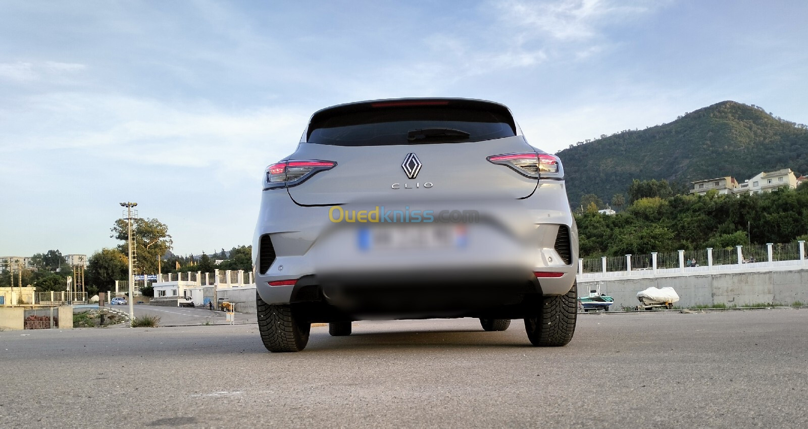 Renault Clio 5 2023 Alpine Gris Nardo