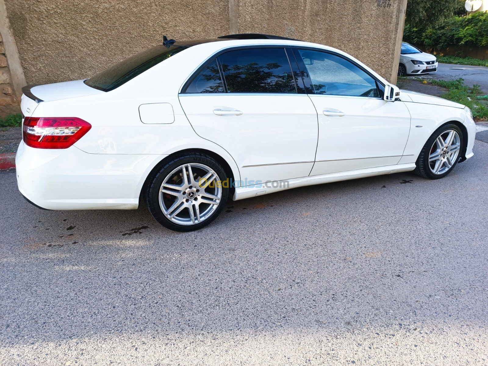 Mercedes Classe E 2012 Avantgarde BlueEfficiency