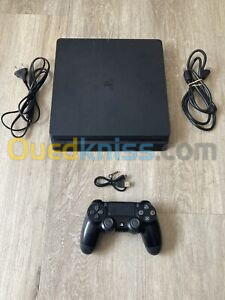 A vendre ps4 slim jet black +lego marvel super héros offert 